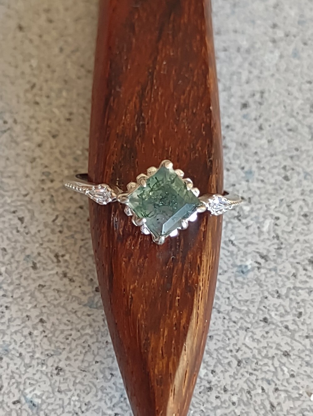 Moss Agate Sterling Ring(8)